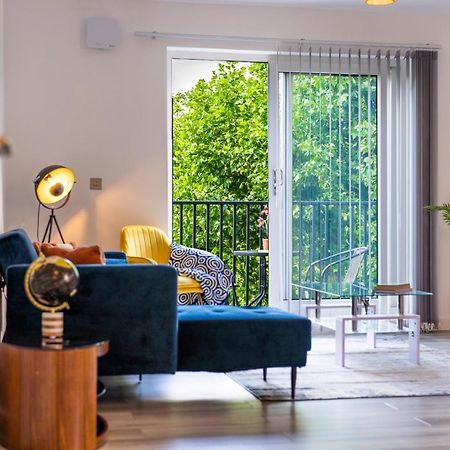 Ashview 8 - Heathrow - Business - Free Parking Apartment Staines-upon-Thames Ngoại thất bức ảnh