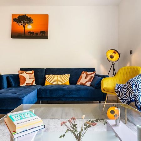Ashview 8 - Heathrow - Business - Free Parking Apartment Staines-upon-Thames Ngoại thất bức ảnh